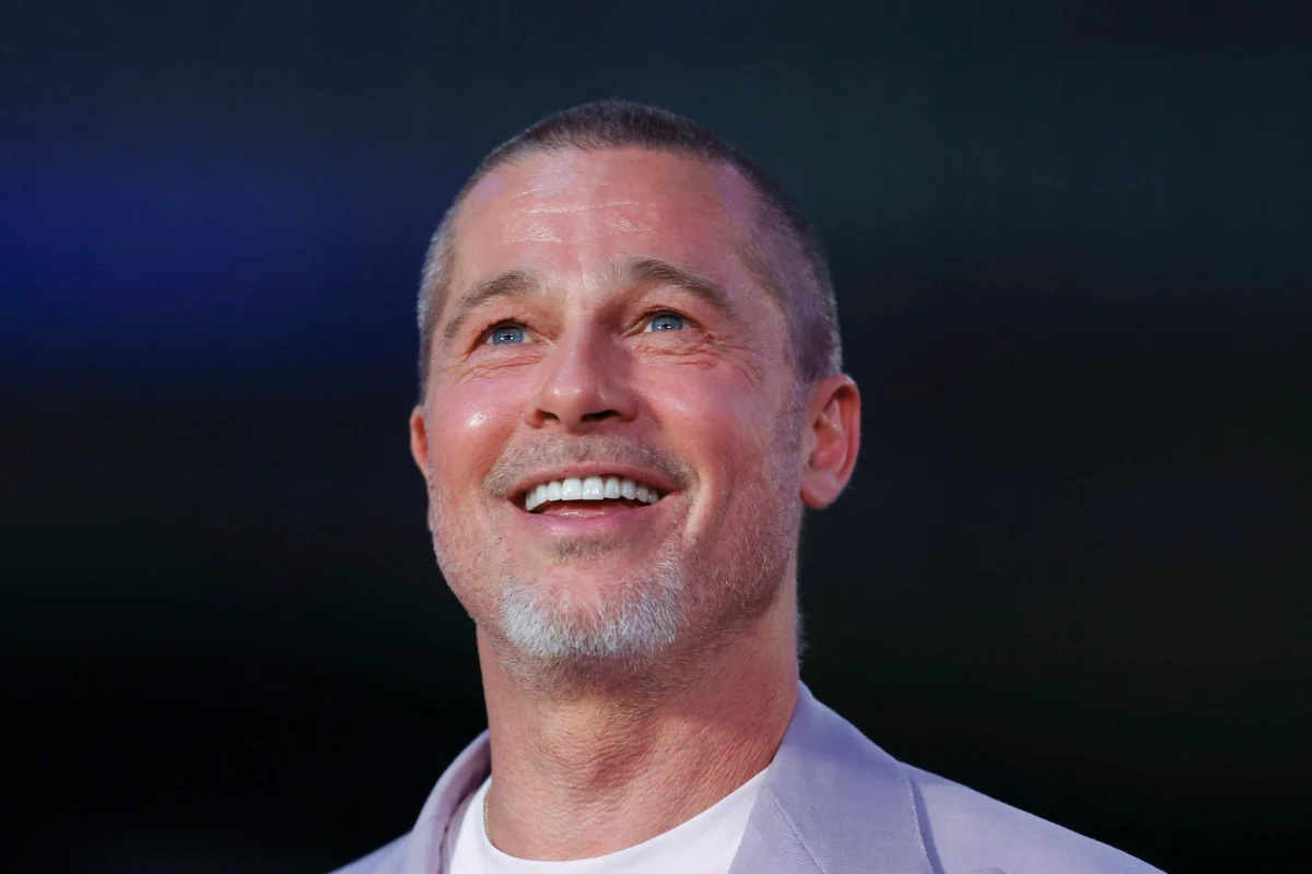 ​Wyścigowy film "F1", w którym w roli głównej wystąpił jeden z najpopularniejszych aktorów na świecie Brad Pitt, w pierwszy weekend wyświetlania go w północnoamerykańskich kinach zarobił 55,6 miliona dolarów. Poskutkowało to pierwszym miejscem w miejscowym box-office. Nieco gorzej wypadła druga duża premiera weekendu - thriller "M3GAN 2.0". Produkcja nie powtórzy kasowego sukcesu pierwszej części.