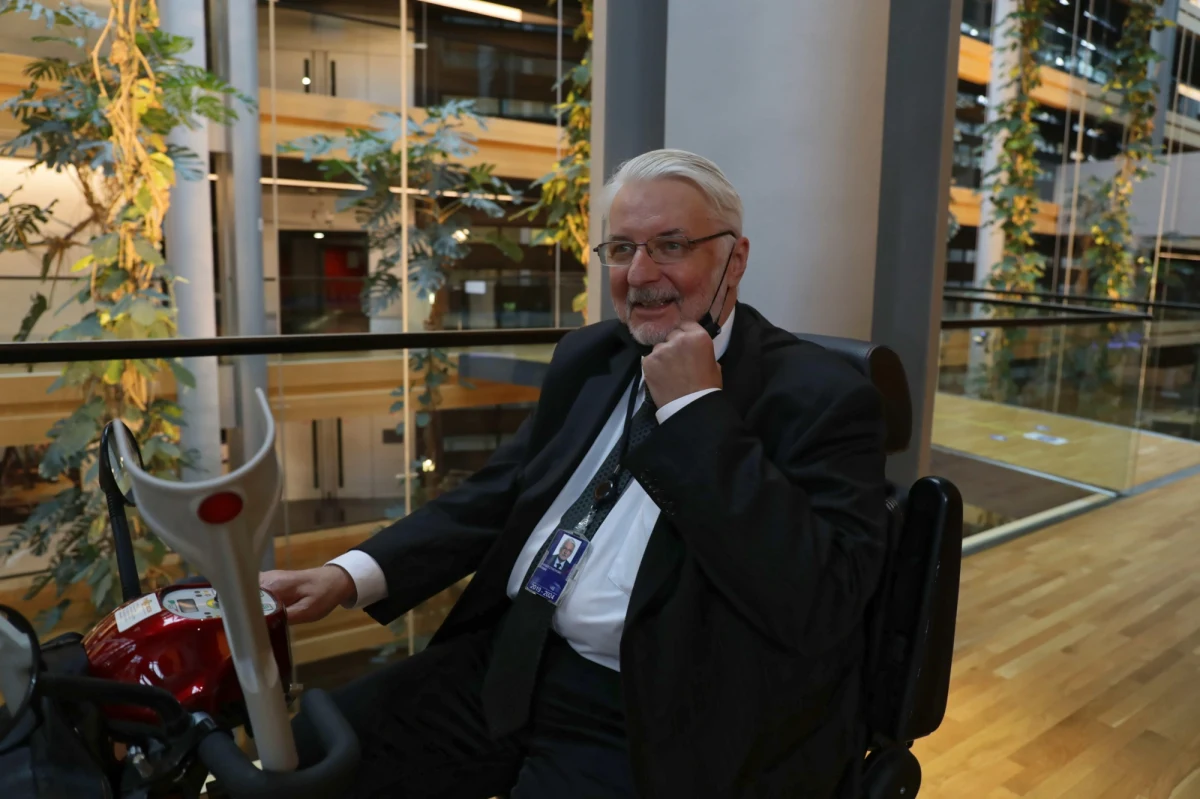 "Proszę o modlitwę" - napisał na platformie X były szef polskiej dyplomacji Witold Waszczykowski. Polityk od kilku lat zmaga się z poważną chorobą.