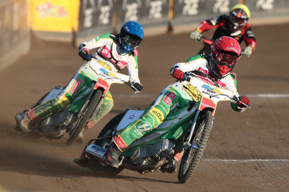 W ubiegły weekend odbyły się wszystkie spotkania 10. kolejki najwyższej polskiej ligi żużlowej. Betard Sparta Wrocław triumfowała w Gorzowie, Orlen Oil Motor Lublin nie dał szans Bayersystem GKM-owi Grudziądz, Innpro ROW Rybnik przełamał złą passę, a torunianie zrewanżowali się zielonogórzanom. 