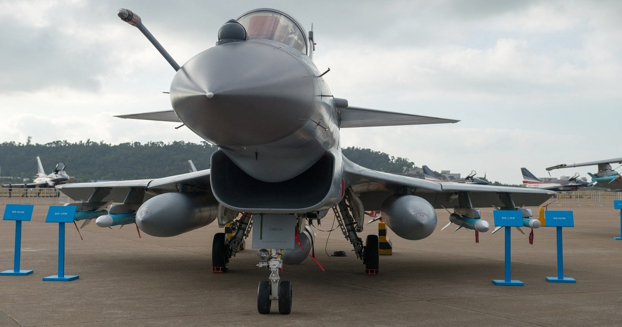 Sojusznik Rosji zdradził Putina. Kupili myśliwce konkurencji
