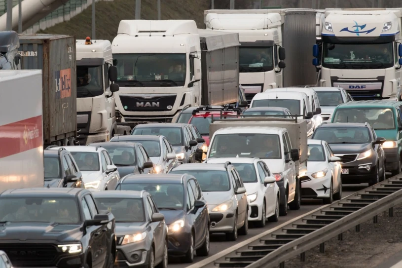 Badania techniczne do zmiany. UE bierze się za emisje i cyfrowe dane aut