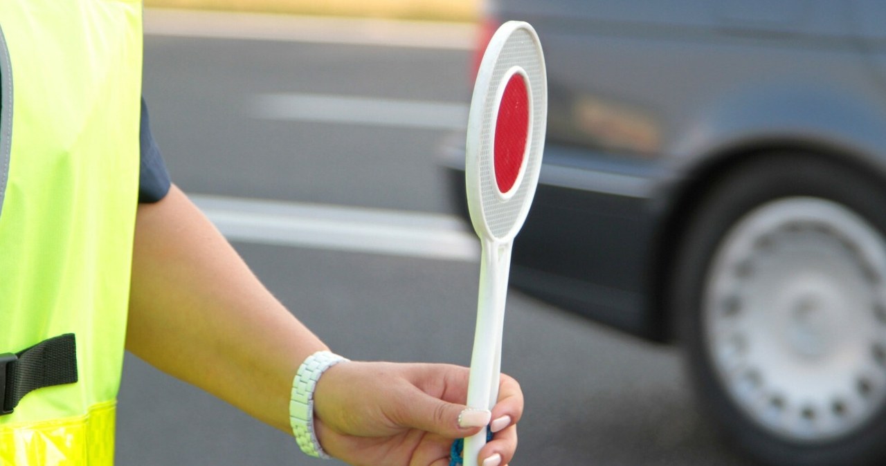 Chcesz ominąć korek, a tu mandat. Policja tylko na to czeka