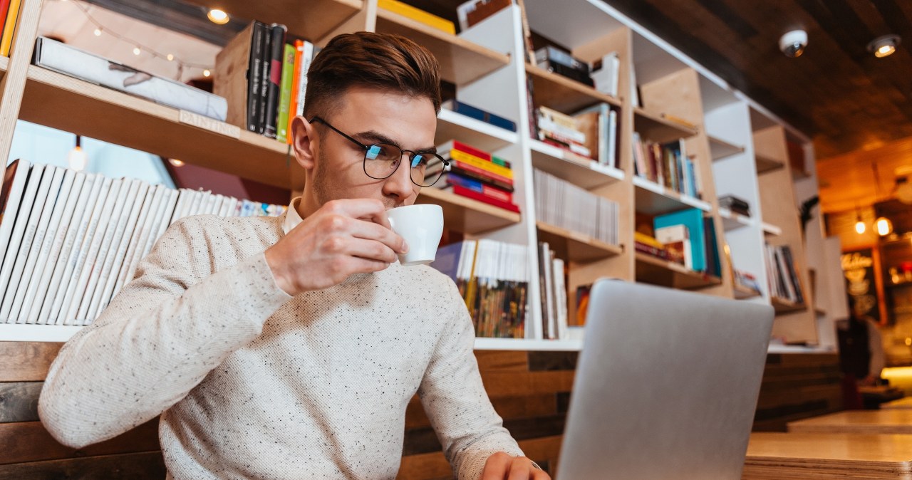 Zwolnienie z podatku do 26. roku życia. Na czym polega i co warto wiedzieć?