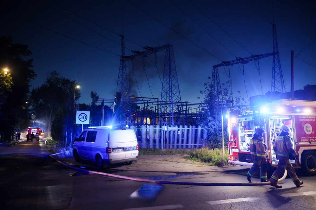 Pożar stacji energetycznej w Warszawie