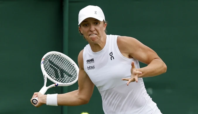 Mecz Świątek - McNally na żywo. O której godzinie? [TRANSMISJA, WYNIK]