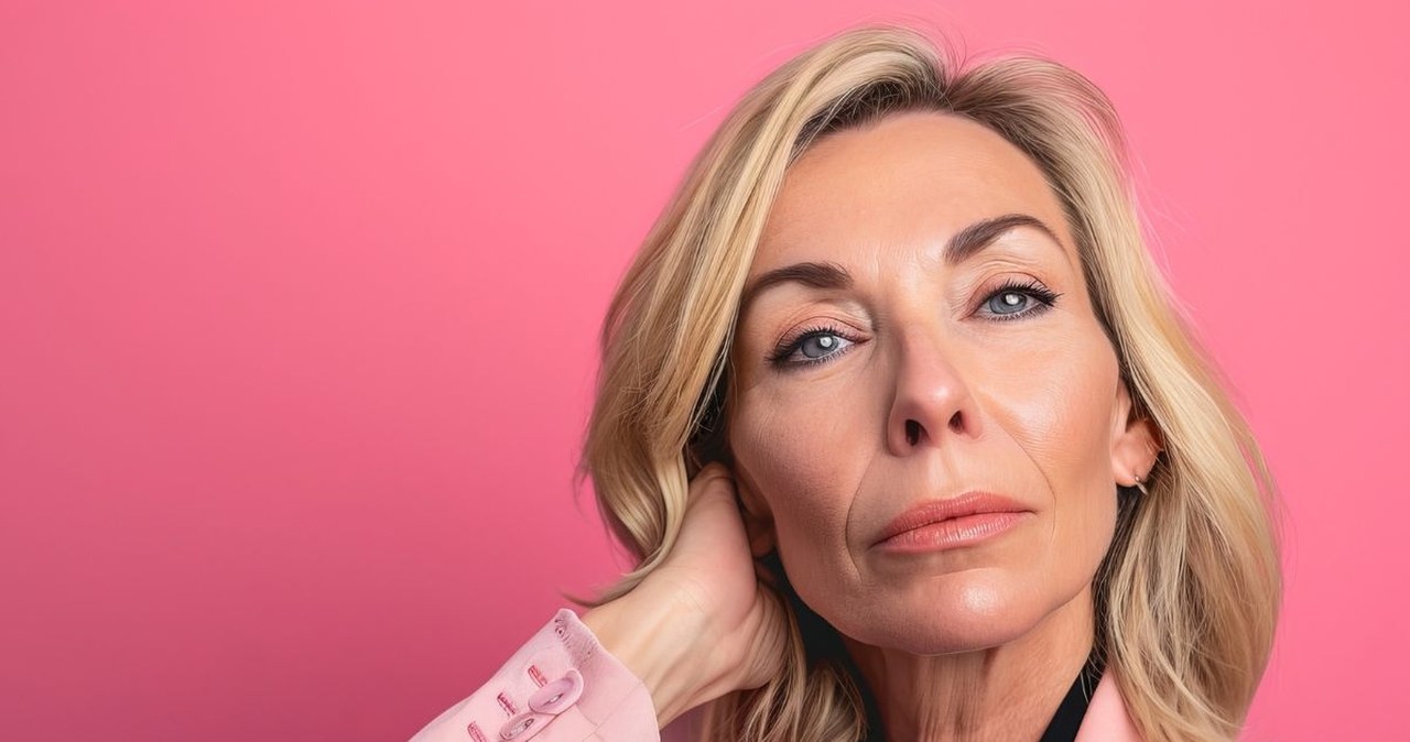 Stosują go Francuzki. Wydobywa naturalne piękno