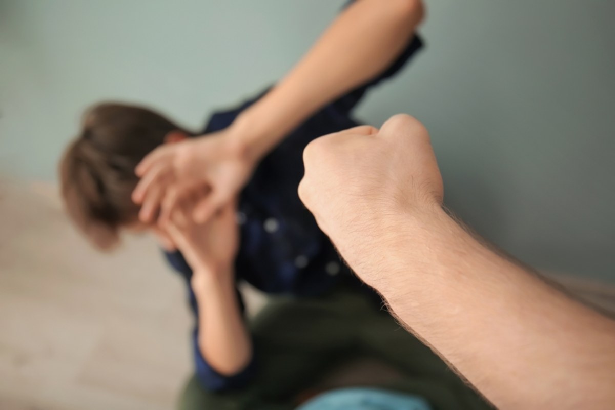 Bestialskie pobicie nastolatka. Dwie osoby zatrzymane