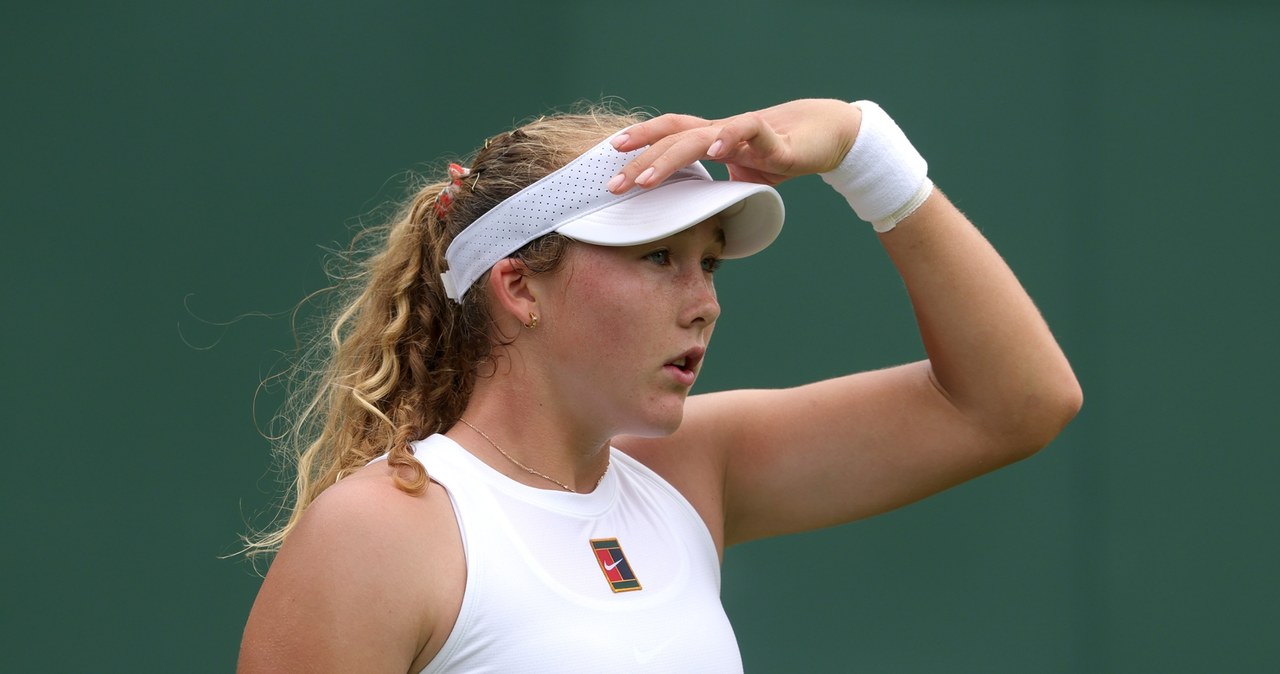 Sensacja goni sensację w Wimbledonie. Aż wyszła Andriejewa. 2:5 w drugim secie