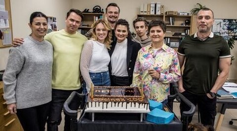 Zdjęcie ilustracyjne Detektywi odcinek 156 "Tajemnice fryzjerki"