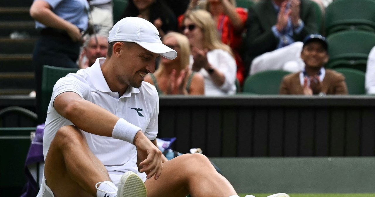 Dwa tie-breaki i wielka radość. Polak zagra o ćwierćfinał Wimbledonu
