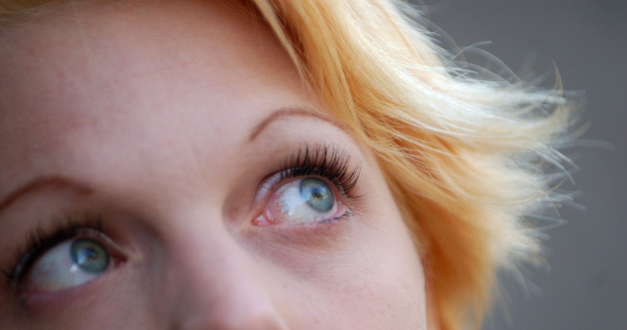 Więcej nie kupisz tuszu do rzęs. Zrobisz go sama z 3 składników i bosko podkreślisz oczy