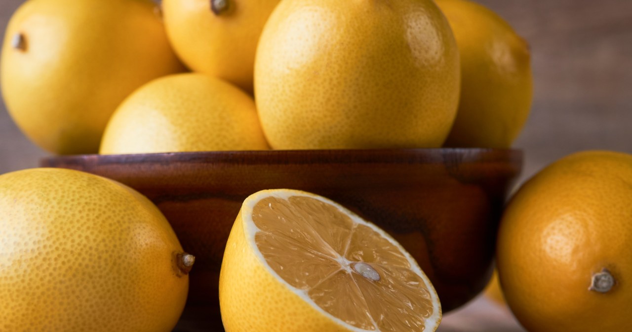 Auchan wycofuje cytryny z Turcji. Partia miała za dużo etoksazolu