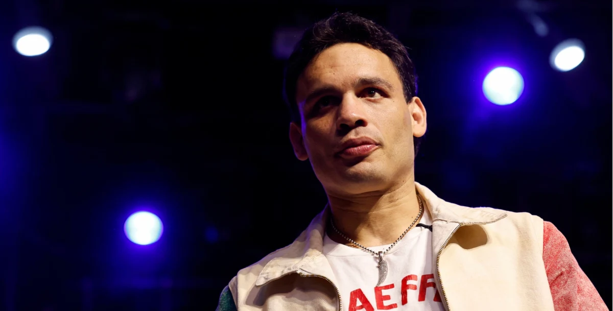 ​Problemy byłego mistrza świata w boksie. Pochodzący z Meksyku Julio Cesar Chavez Jr. został aresztowany przez amerykańskich urzędników imigracyjnych. Jak informuje Departament Bezpieczeństwa Krajowego, pięściarzowi grozi teraz deportacja.