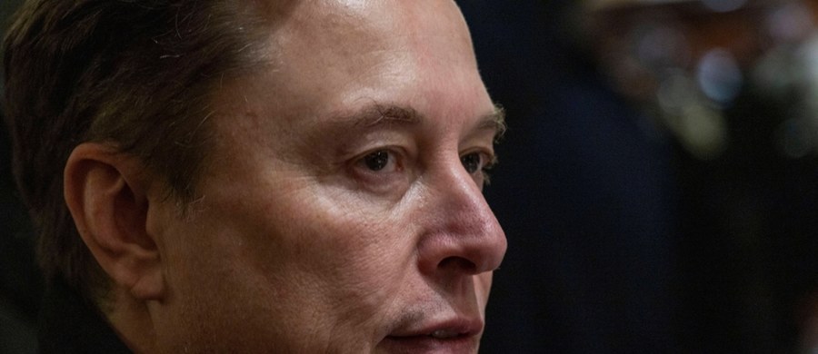 ​Miliarder i były doradca prezydenta Stanów Zjednoczonych Donalda Trumpa, Elon Musk ogłosił w sobotę powstanie nowego ugrupowania politycznego. "Dziś powstaje Partia Ameryki, która odda wam waszą wolność" - zakomunikował. Ruch miliardera ma związek z forsowaną przez amerykańskiego prezydenta ustawą budżetową, której Musk jest zdecydowanym przeciwnikiem. 