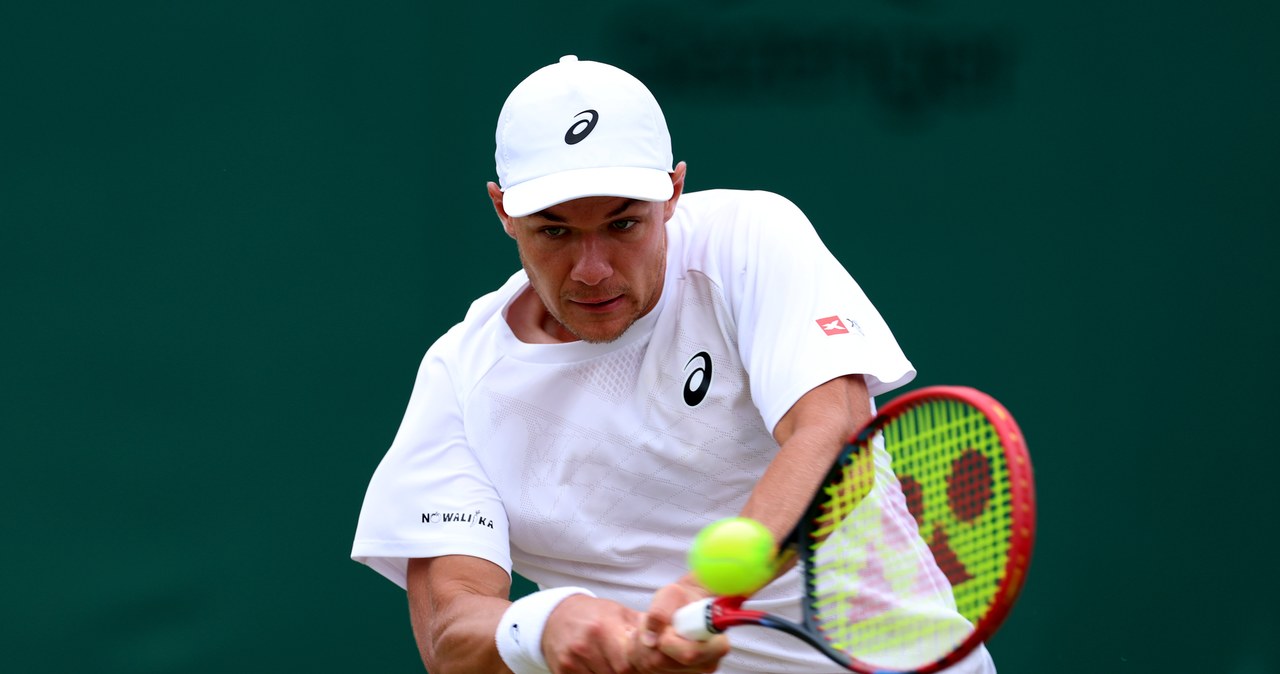 Jednostronny mecz Majchrzaka z Rosjaninem. Znamy ćwierćfinalistę Wimbledonu