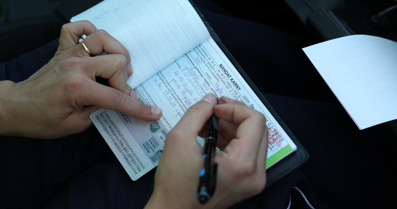 Wydał kilkadziesiąt złotych. Teraz mandat 500 zł i 12 punktów mu nie grożą