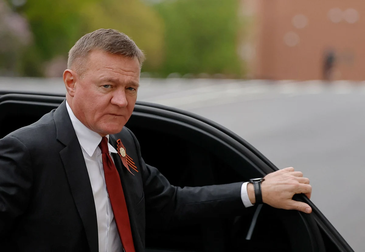 Dziennik "Izwiestia" poinformował, że w poniedziałek w mieście Odincowo pod Moskwą znaleziono ciało Romana Starowojta, byłego ministra transportu. Władimir Putin odwołał go ze stanowiska zaledwie kilka godzin wcześniej, bez podania żadnych przyczyn. Inne rosyjskie media, m.in. portale Lenta i Gazeta.ru, wskazują na prawdopodobne samobójstwo polityka.