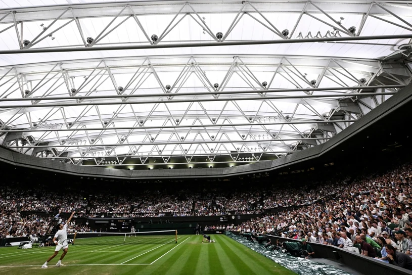15-latka rzuciła rakietą w trybuny i wyleciała z juniorskiego Wimbledonu
