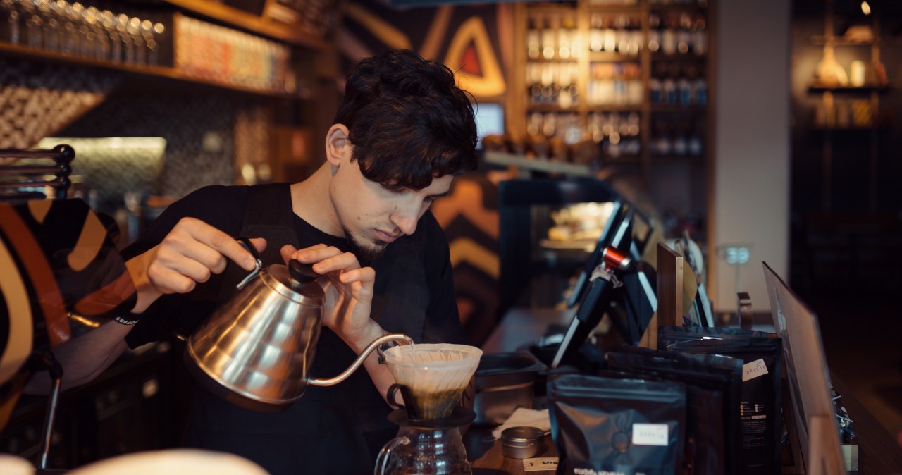 Tajemnicza 8 na opakowaniu kawy. Nie każdy wie, co oznacza