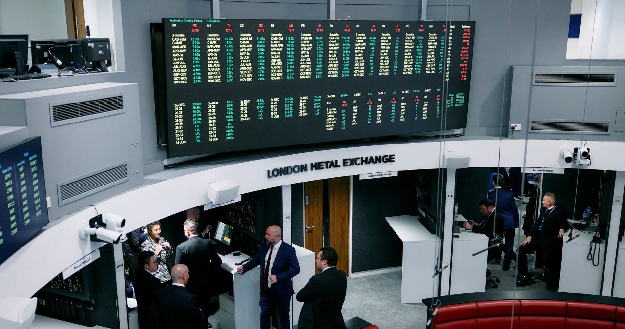 Reakcja rynków na kolejne decyzje Trumpa. Oto co dzieje się z cenami ropy