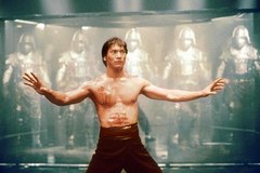 Smok: Historia Bruce'a Lee
