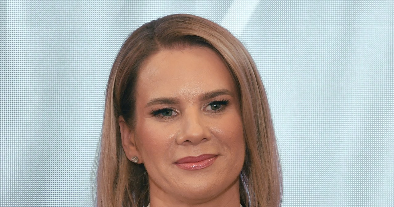 Marta Nawrocka w ultramodnej stylizacji. Ten kolor jest hitem wiadomości,aktualności,Interia Marta Nawrocka w ultramodnej stylizacji. Ten kolor jest hitem