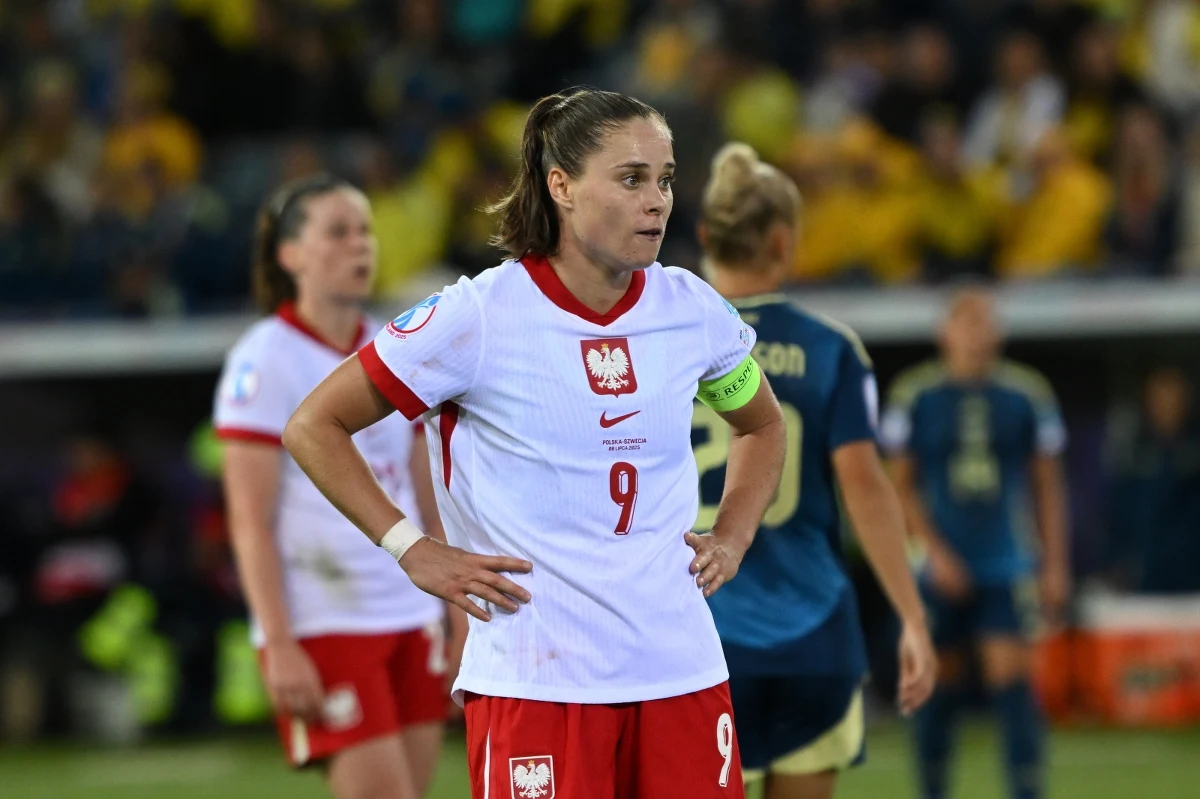 Polskie piłkarki przegrały ze Szwedkami 0:3 (0:1) w rozgrywanym w Lucernie meczu drugiej kolejki fazy grupowej mistrzostw Europy. Biało-Czerwone straciły szansę na awans do ćwierćfinału.