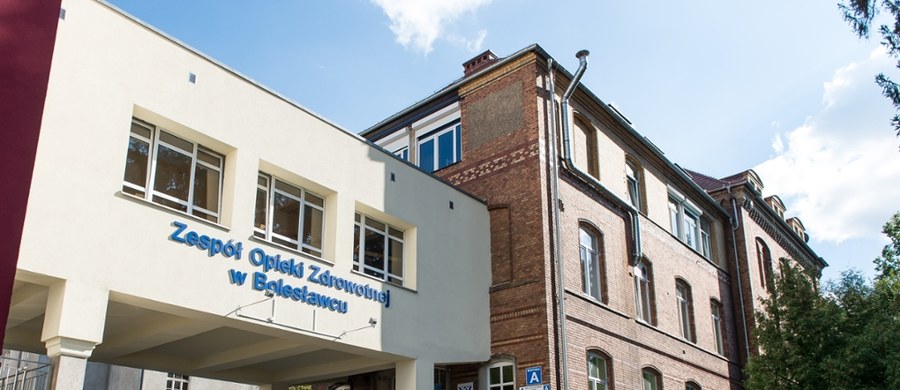 Szpital powiatowy św. Łukasza w Bolesławcu był w środę po godz. 11 ewakuowany (budynek A). Powodem - rozszczelnienie rury z gazem spowodowane robotami budowlanymi na terenie obiektu. Na miejscu pracowało 14 zastępów straży pożarnej, pogotowie gazowe, grupa chemiczna z Wrocławia oraz policja. Od godz. 14 szpital działa normalnie.