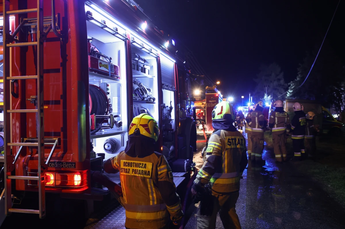 Prokuratura poinformowała o przyczynach tragicznego pożaru w Pszowie (Śląskie), gdzie w kwietniu zginęło pięć osób. Bezpośrednim powodem miało być zapalenie się oleju podczas gotowania i próba gaszenia go wodą.