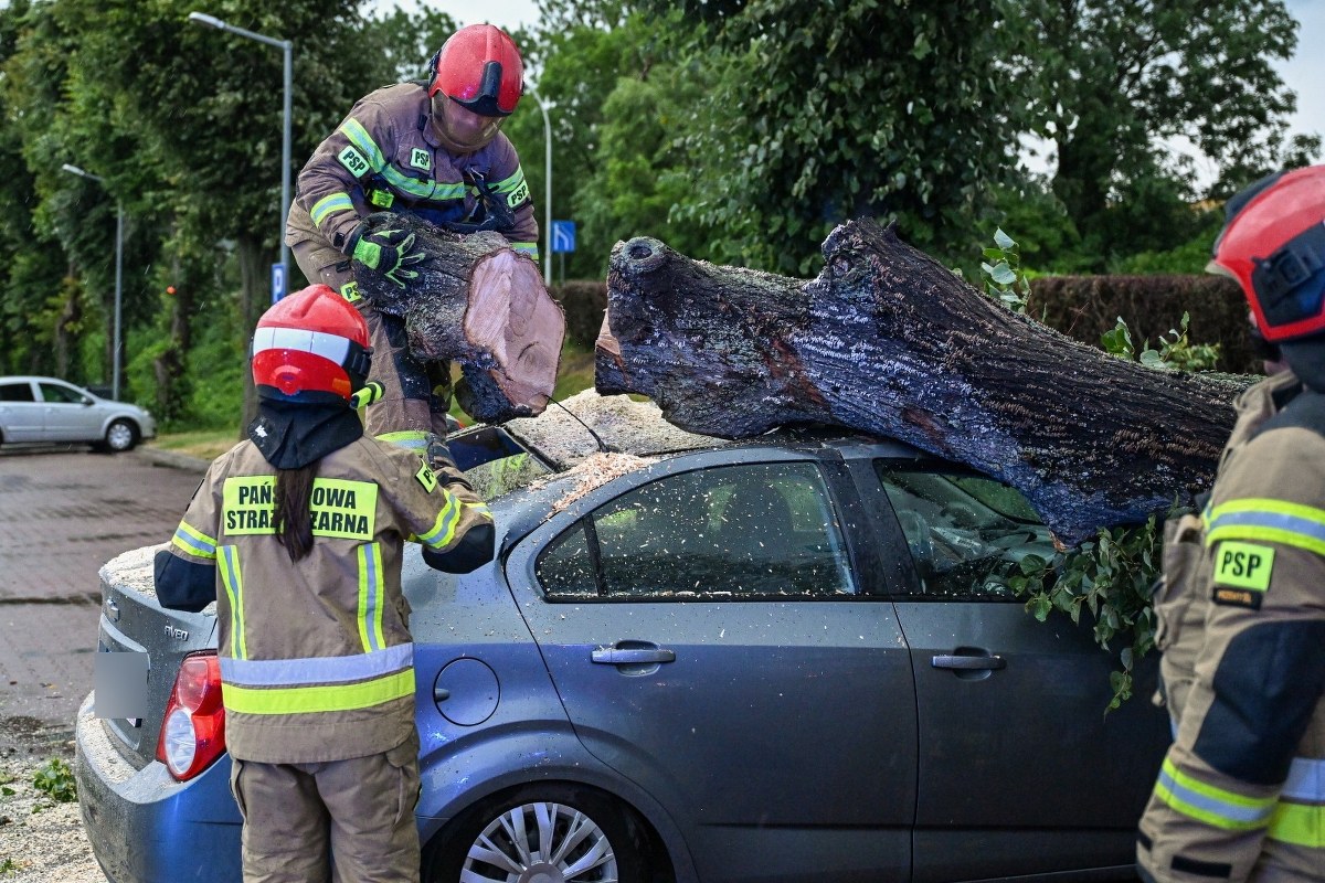 Służby w gotowości. Nie ma armagedonu, ale...