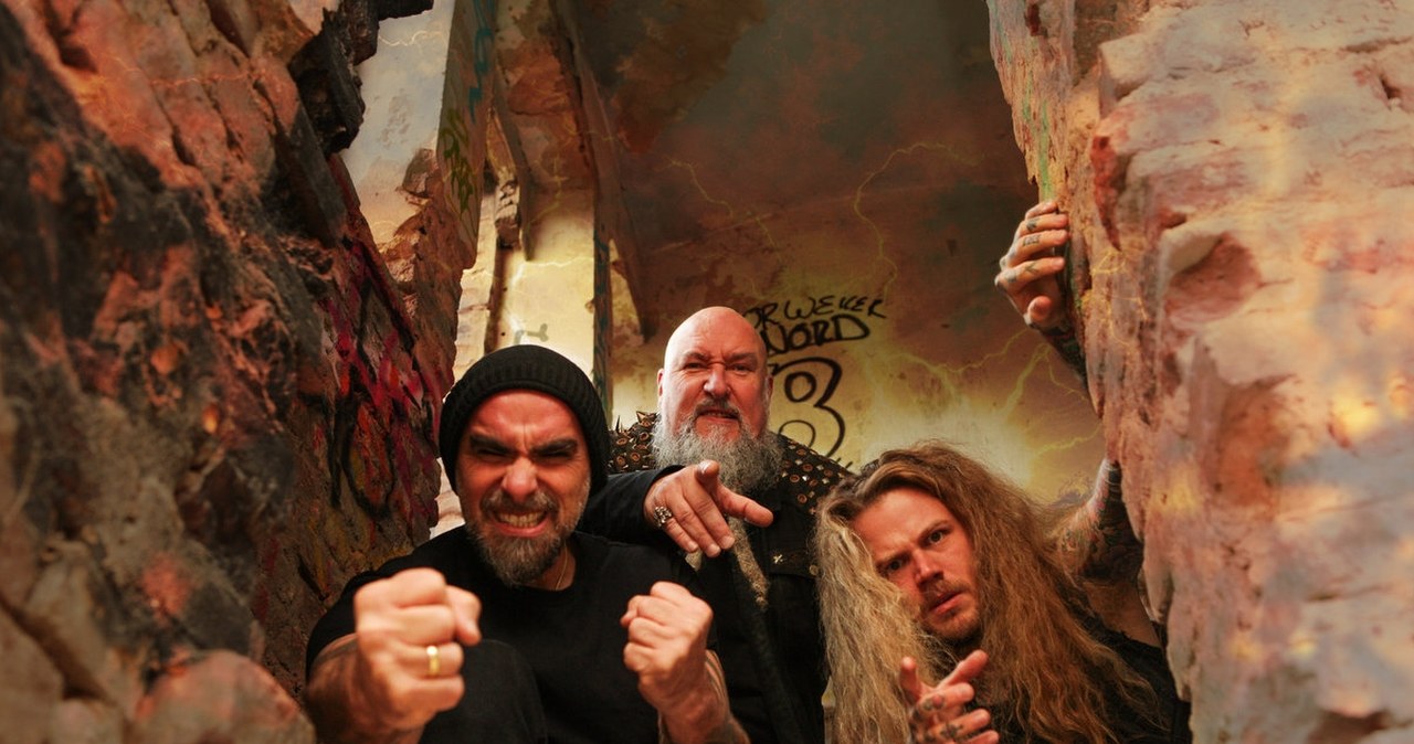 Świat opanowany strachem. "Nie wierzcie we wszystko, co słyszycie"