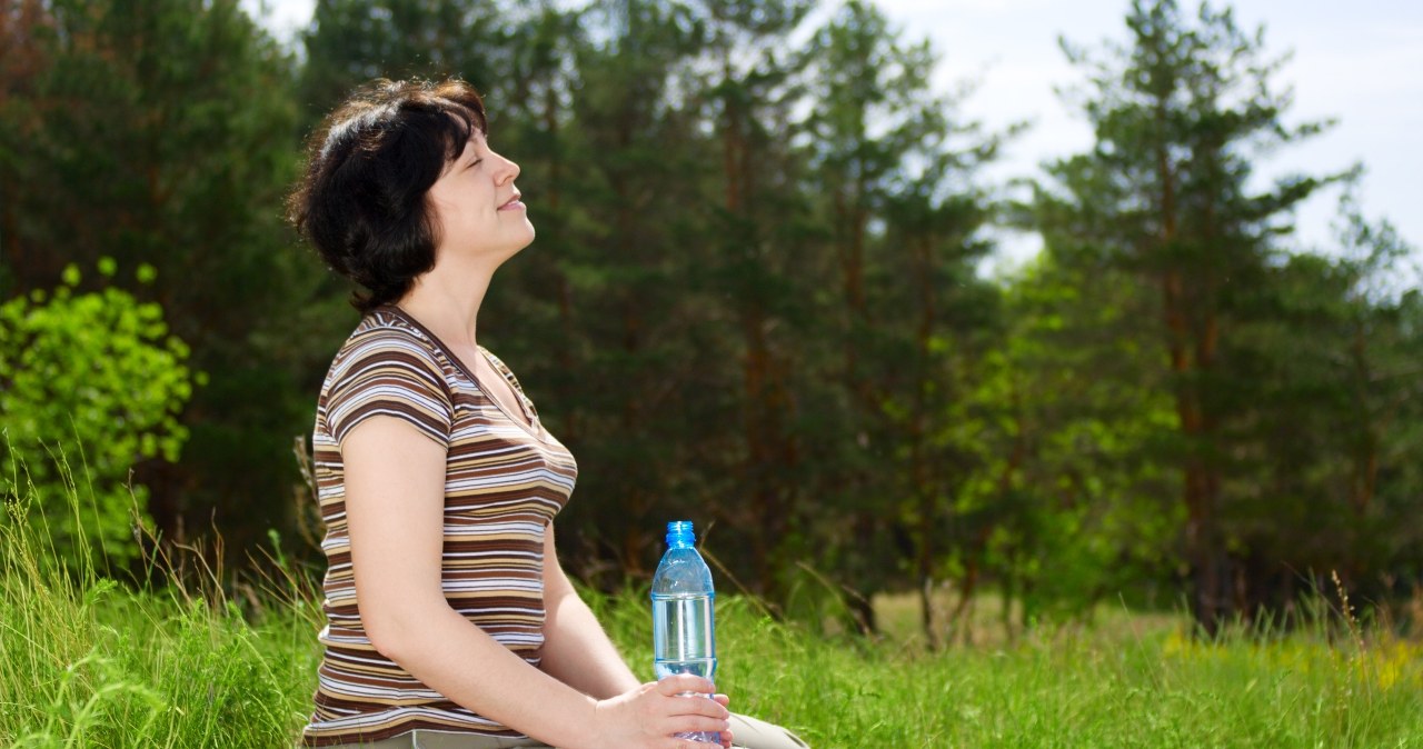 Stosuj po wakacjach lub obfitej biesiadzie. Brzuch jak balon zniknie