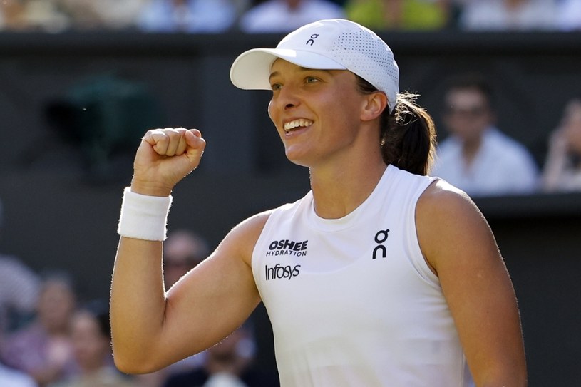 Iga Świątek Makes Wimbledon History With Flawless Final Victory