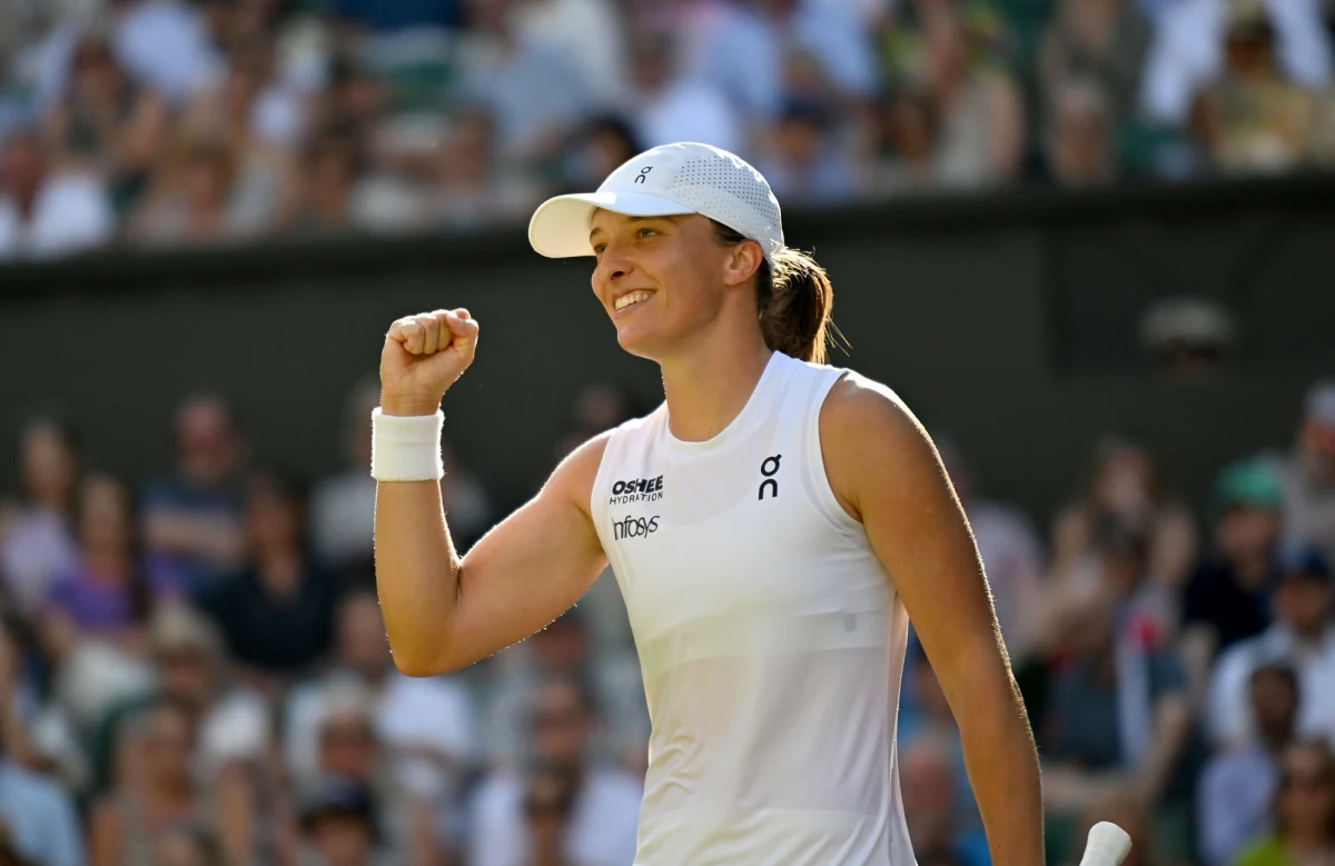 Niedawne wyznanie słynnej polskiej tenisistki odbiło się szerokim echem w mediach - zwłaszcza zagranicznych. Iga Świątek, tuż po wygranym meczu z Danielle Collins, zdradziła, że jej ulubionym daniem jest makaron z truskawkami.