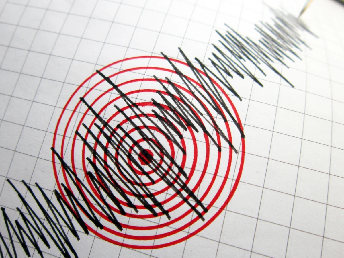 Instytut Geofizyki PAN poinformował o zarejestrowaniu wstrząsu sejsmicznego o magnitudzie 2,6 w okolicy kopalni odkrywkowej w Bełchatowie (Łódzkie).