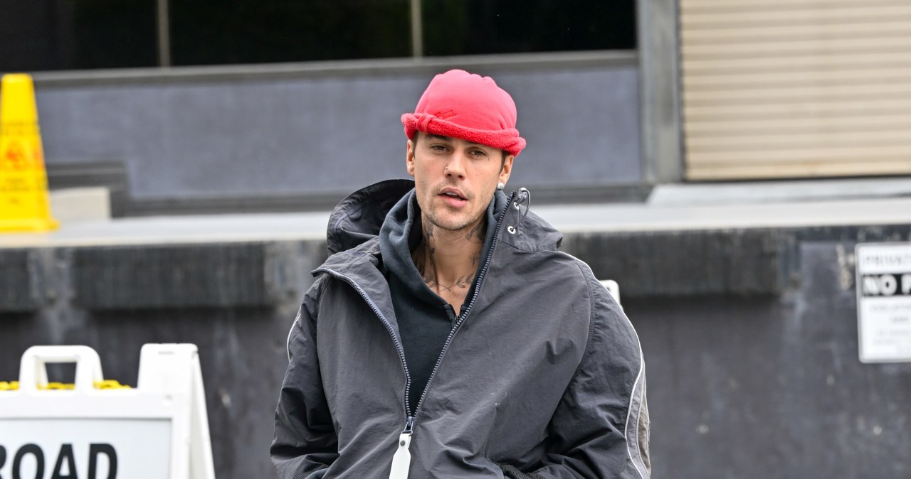 Tajemnicze billboardy w różnych miejscach. Gwiazdor kompletnie zaskoczył