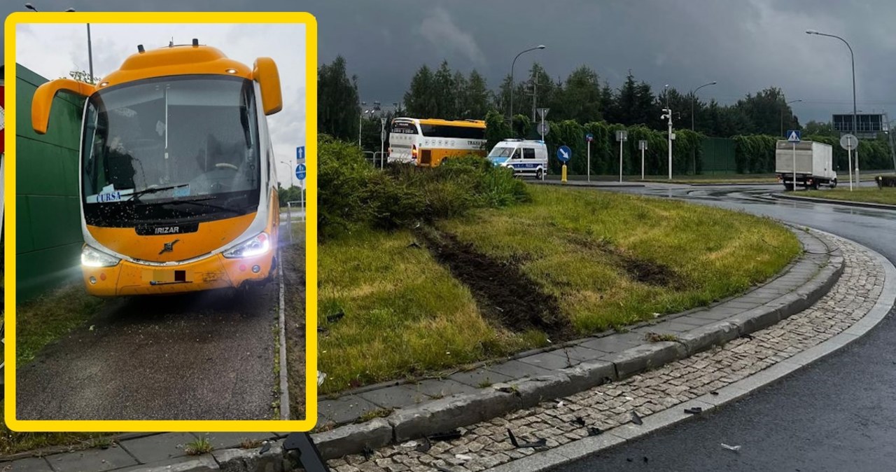 Autobus przejechał przez rondo na wprost. 60 osób na pokładzie