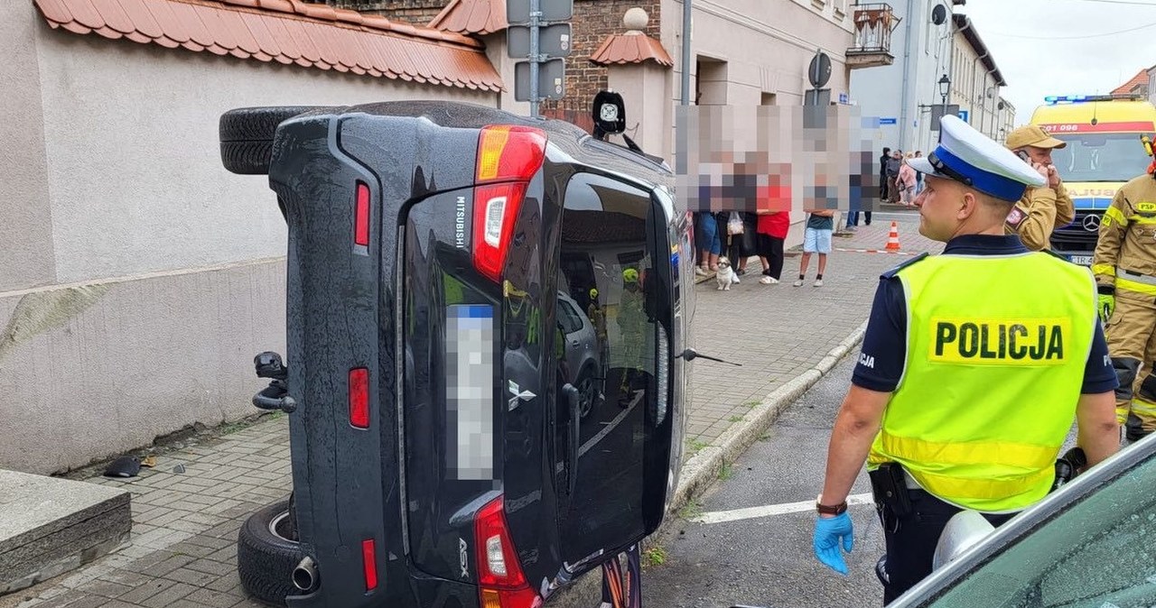 Jeździł po chodnikach i potrącił sześć osób. Dramatyczne nagranie