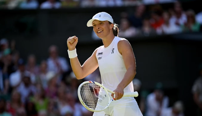 "Nawet o tym nie marzyłam". Wzruszona Świątek po wygranej w Wimbledonie
