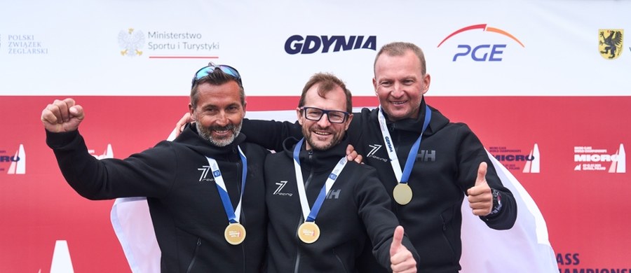Piotr Tarnacki, w załodze którego płynęli Maciej Grzebita i Piotr Przybylski (77 Racing Club Gdańsk), zostali mistrzami świata w żeglarskiej klasie Micro. Rywalizowało 13 załóg z czterech krajów. Zawody były elementem regat Gdynia Sailing Days.