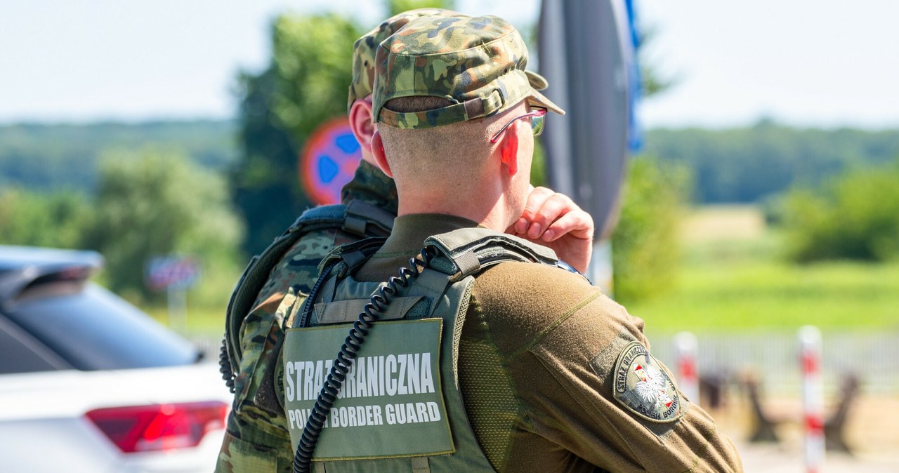 Nigeryjczyk zawrócony do Polski. Rzecznik MSWiA wyjaśnia i grzmi o skandalu
