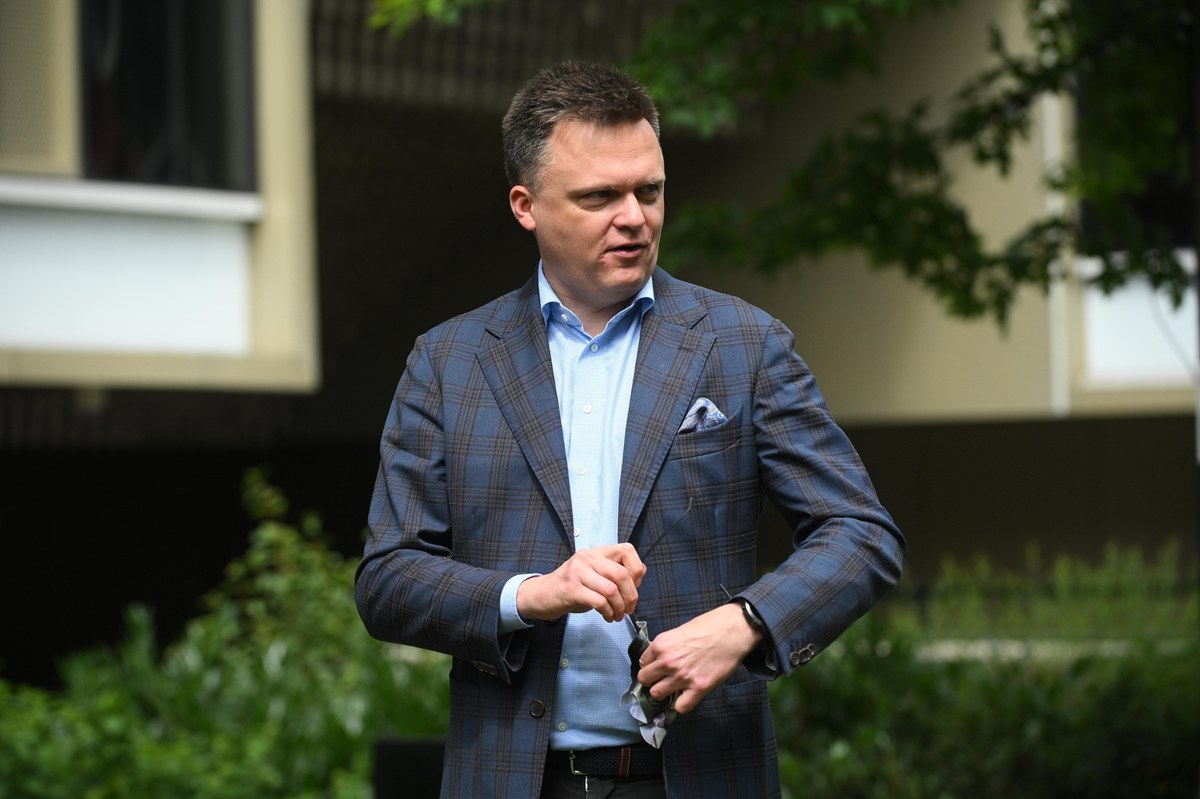 Waiting for a government reshuffle. erstwhile   will Hołownia return to the Sejm?