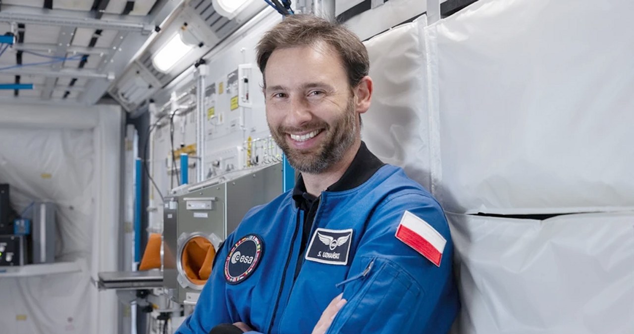 Samolot rządowy "Roman Dmowski" czeka na polskiego astronautę.