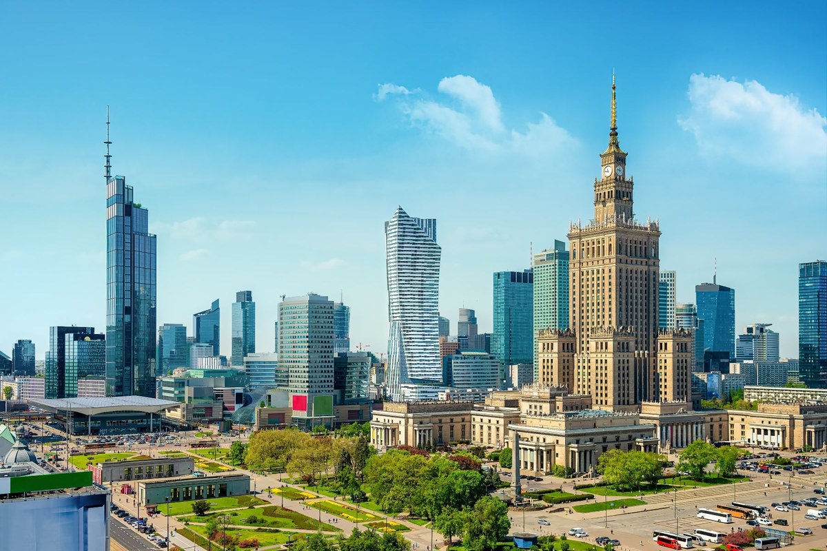Szczęśliwa siódemka, czyli najistotniejsze umiejętności na warszawskim rynku pracy. W które z nich warto inwestować?