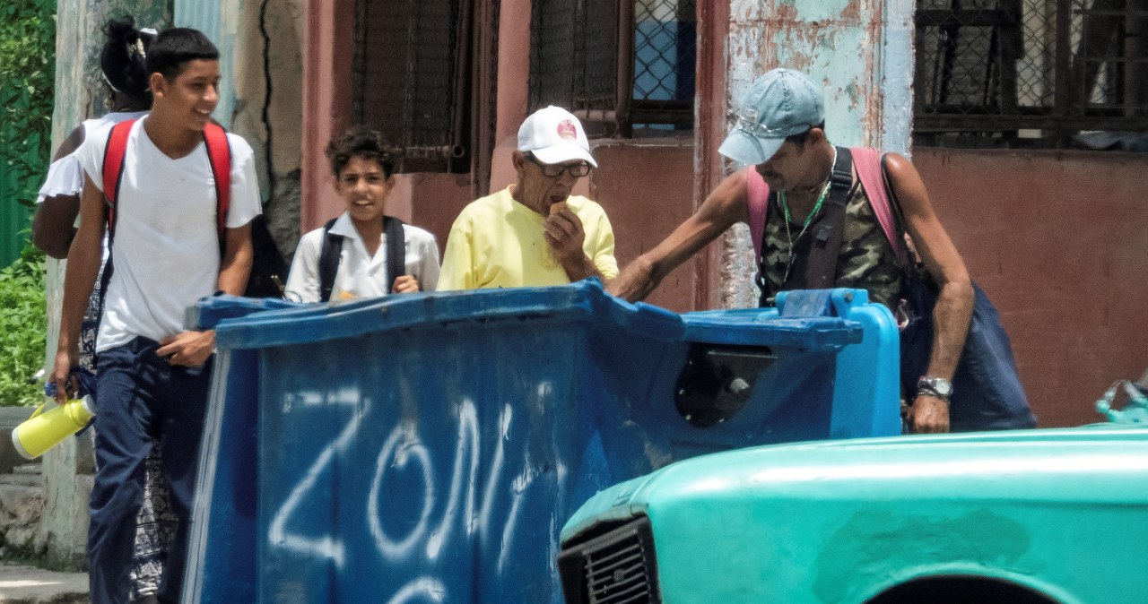 Powiedziała, iż w kraju nie ma żebraków. Minister musiała podać się do dymisji