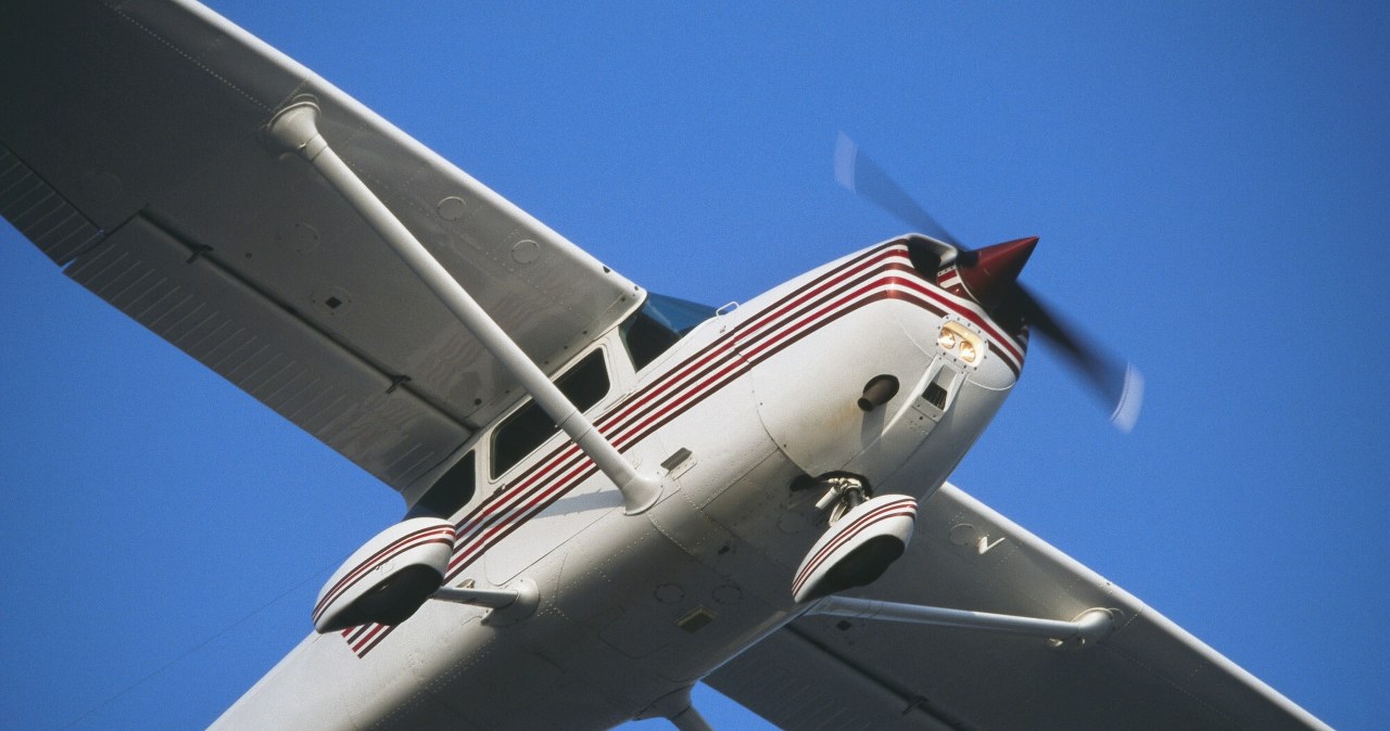 Ukradł i poderwał samolot. Paraliż lotniska w Kanadzie