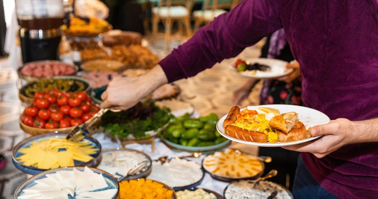 Takiego śniadania w hotelu już nie zjemy? Szykują się radykalne zmiany