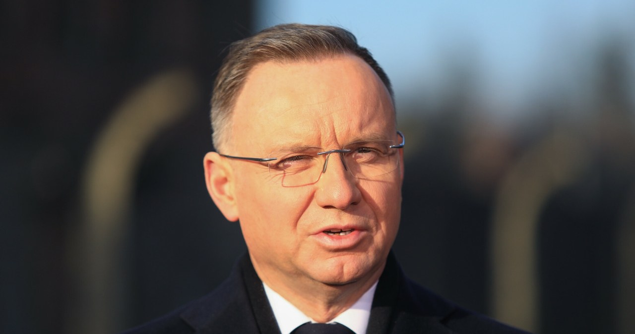 Andrzej Duda ujawnił swój pierwszy przelew z emeryturą