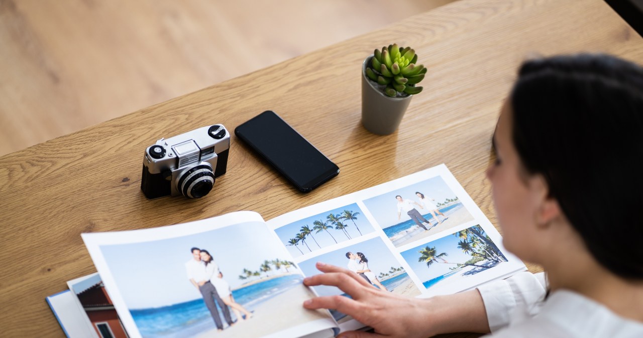 Co zrobić z setkami zdjęć z wakacji w telefonie i jak wybrać najlepsze?