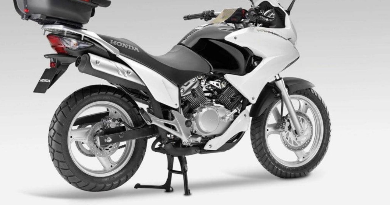 Motocykle 125 dla prawdziwych chłopów. Musisz mierzyć co najmniej 180 cm